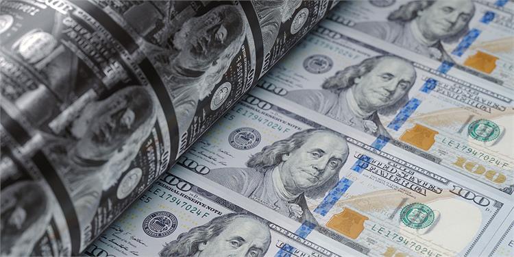 انهدام باند چاپ دلار تقلبی در تهران