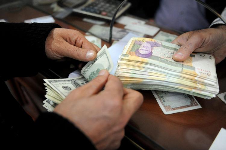 فروش ارز اربعین در ۹۰۰ شعبه بانکی